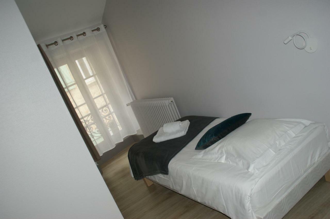 Le Home Belves Bagian luar foto