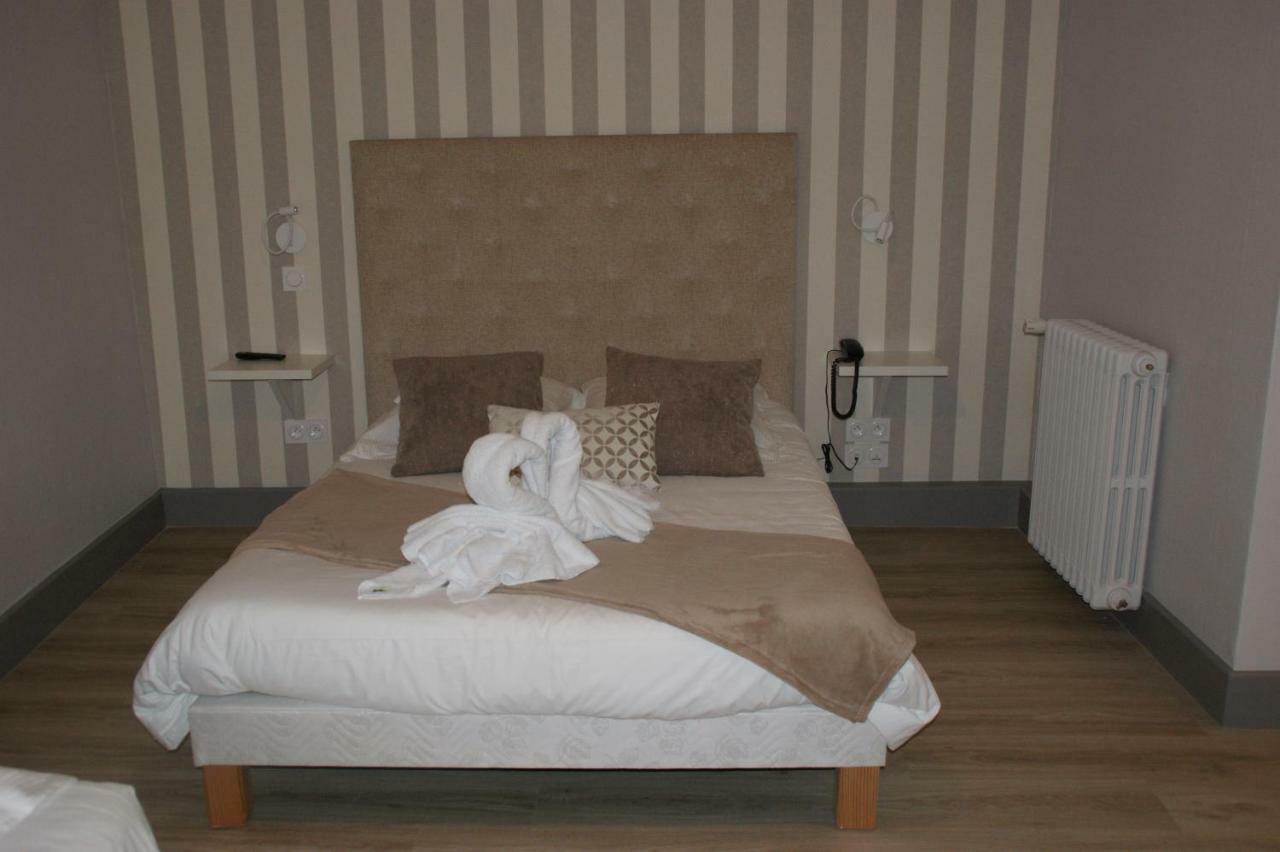 Le Home Belves Bagian luar foto