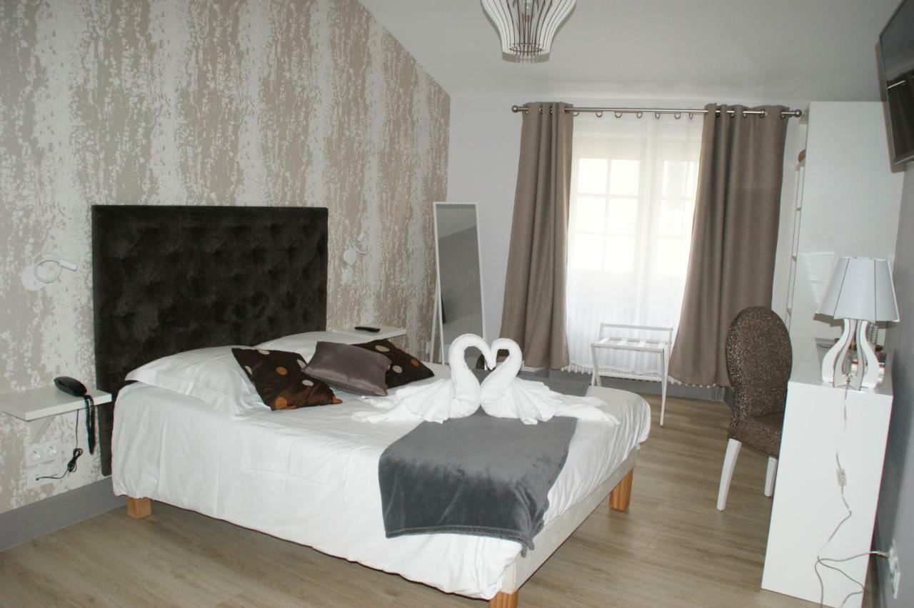 Le Home Belves Bagian luar foto
